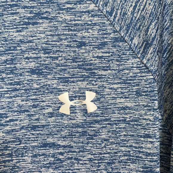 Under Armour top - Picture 4 of 5